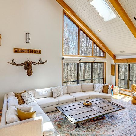 Wilmington Retreat With Deck, Lake Views And Game Room Buitenkant foto