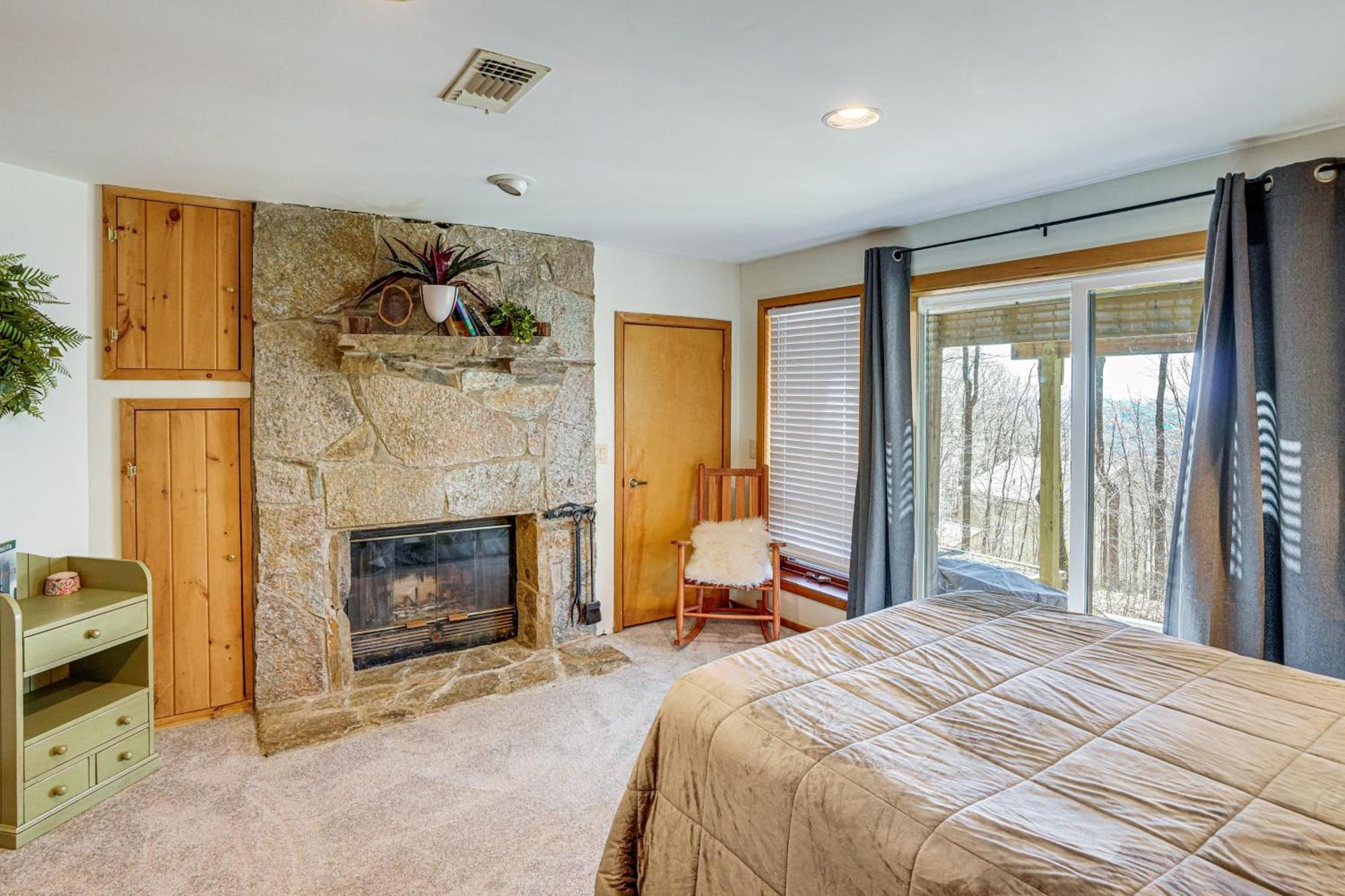 Wilmington Retreat With Deck, Lake Views And Game Room Buitenkant foto