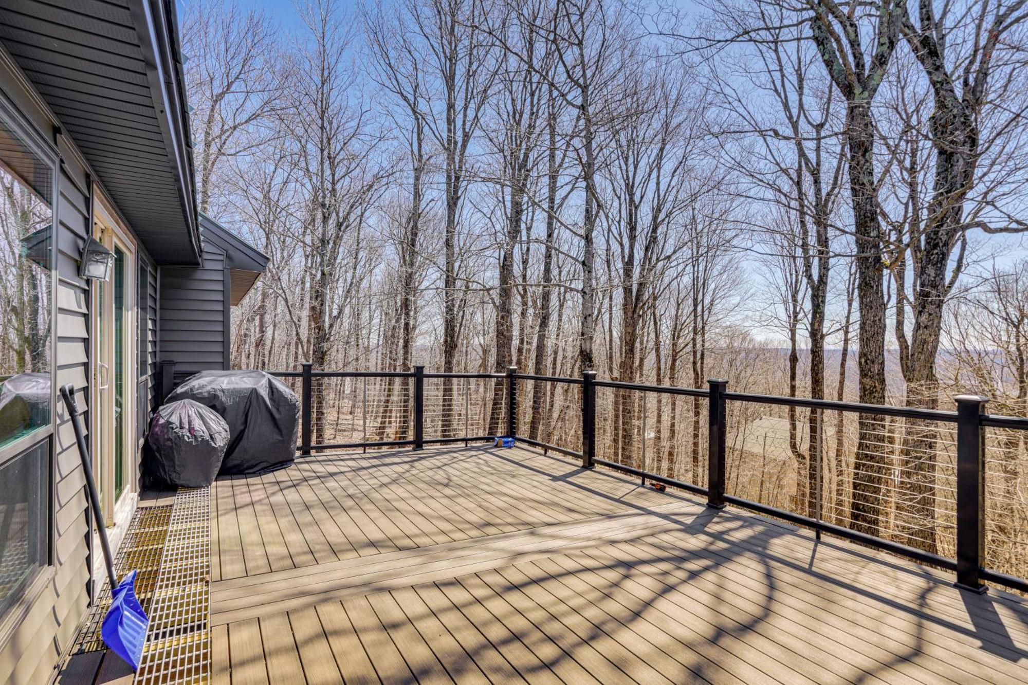 Wilmington Retreat With Deck, Lake Views And Game Room Buitenkant foto
